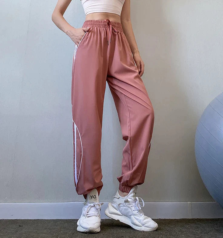Carrie Sweatpants | Comfy & Stylish 8