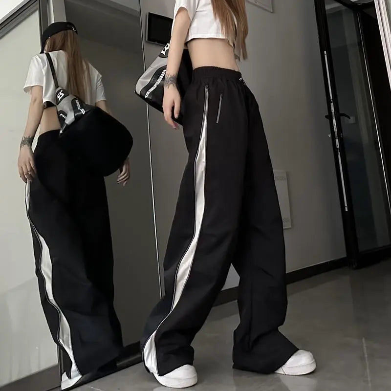 Cheska Sweatpants | Stylish & Sporty 8