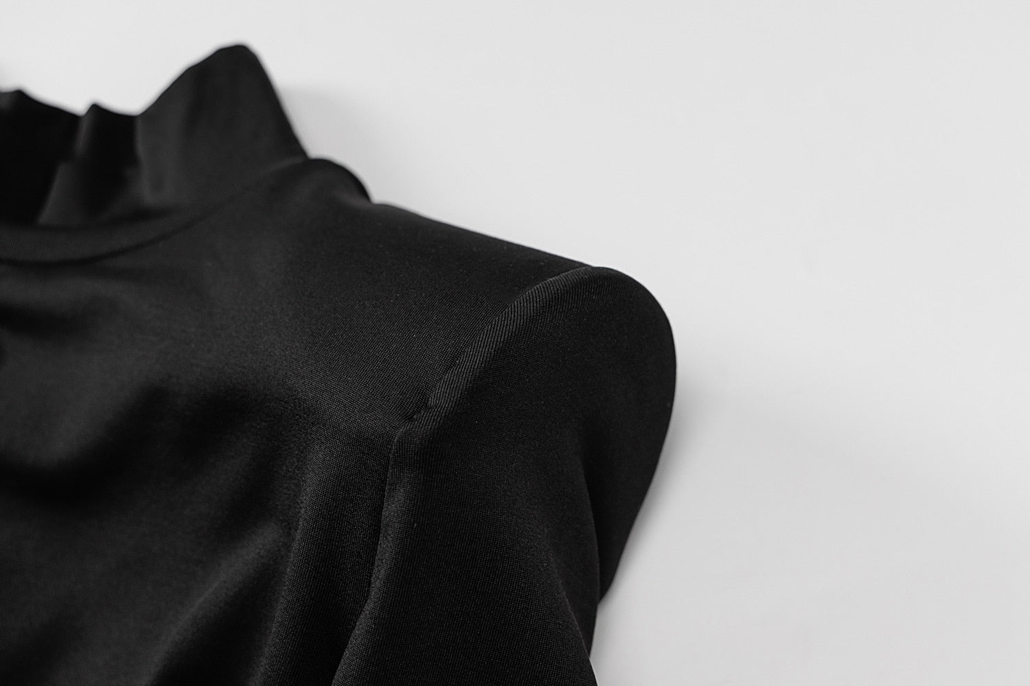 Georgia Dress | The perfect Little Black Dress 6