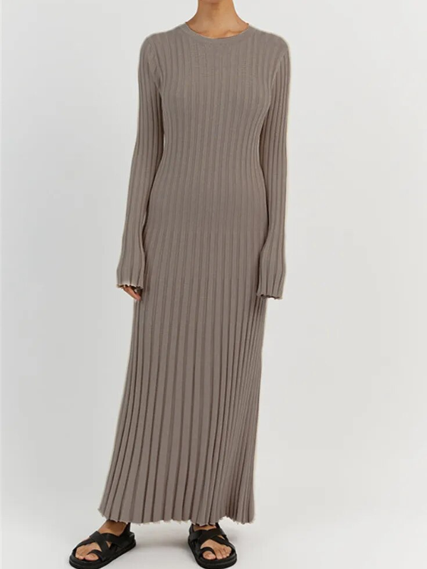 Gracie Knitted Maxi Dress | Sleek & Flattering 5