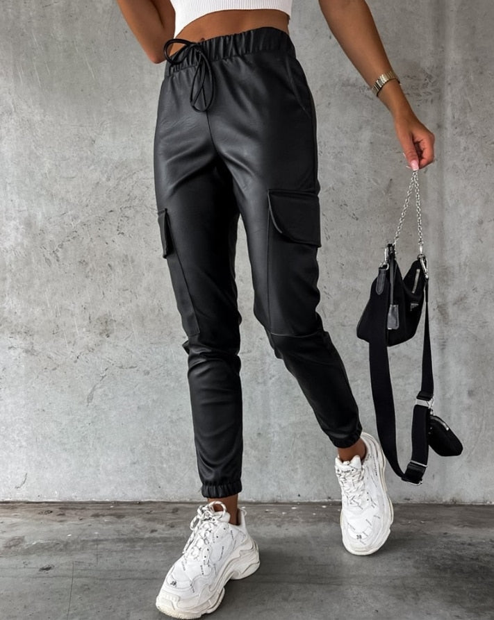 Juul Leather Cargo | Comfortable & tough 0