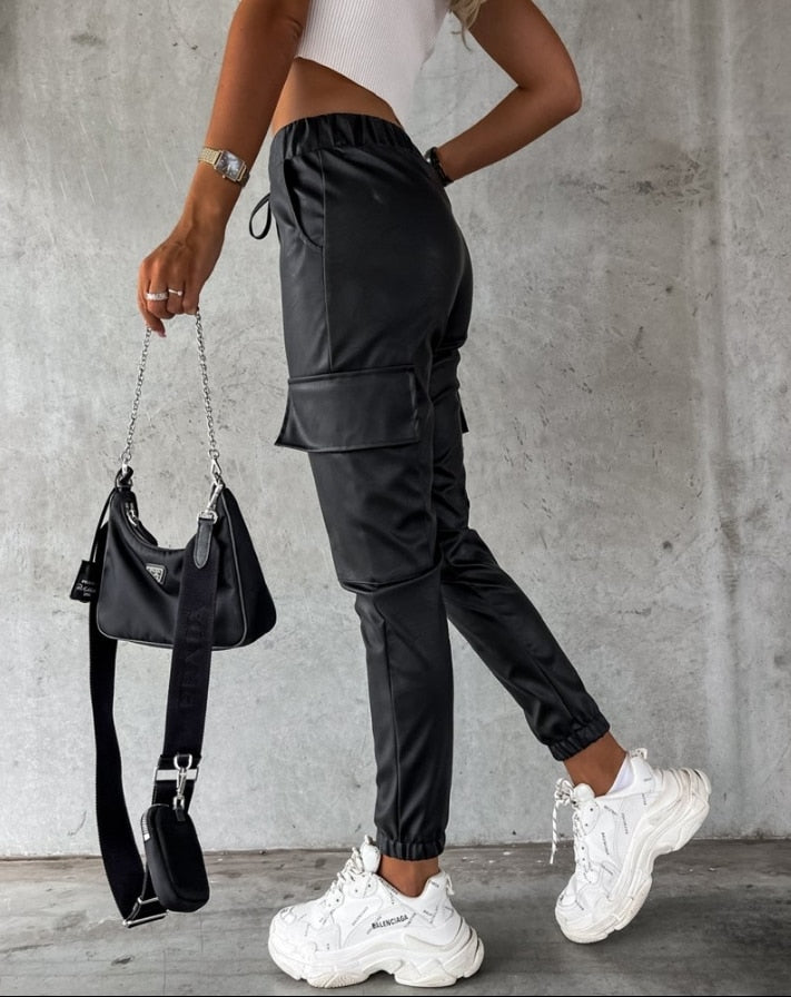 Juul Leather Cargo | Comfortable & tough 2