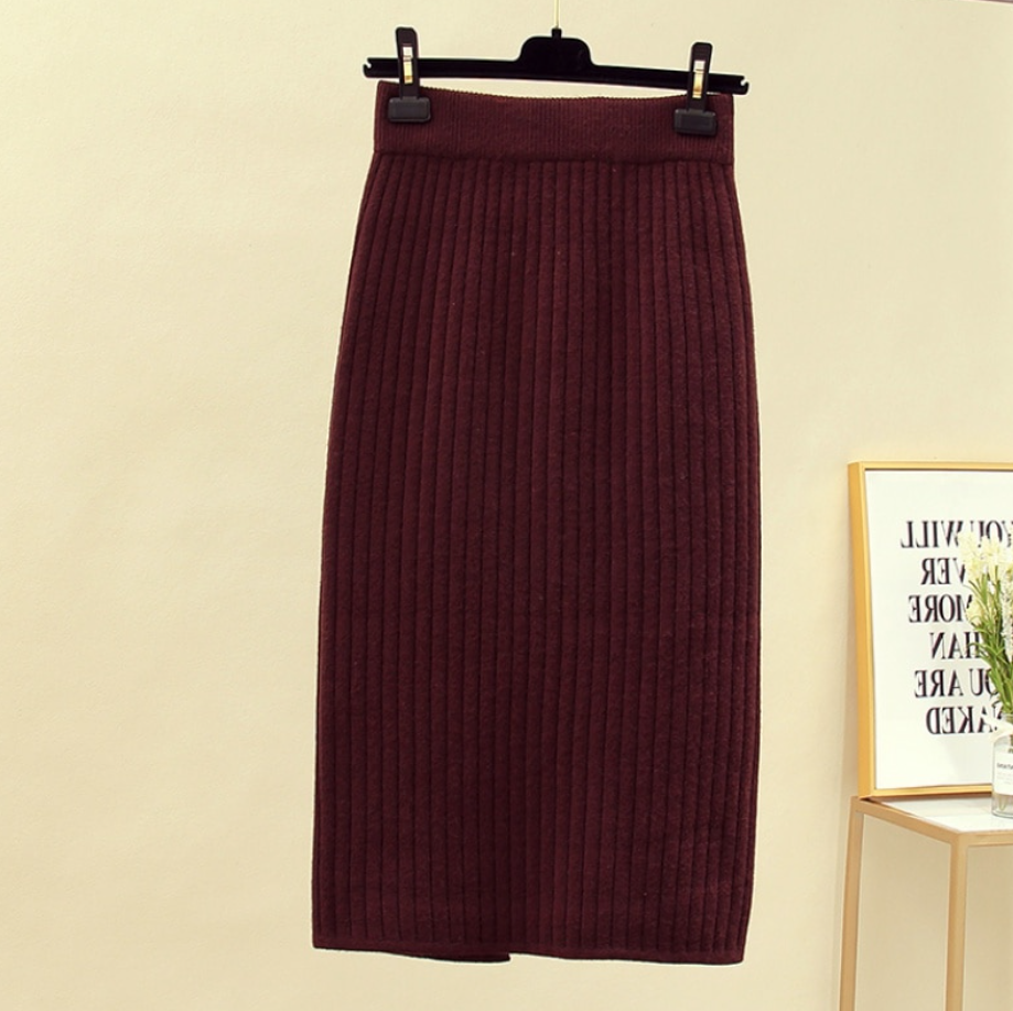 Maria Skirt | Warm, comfortable & elegant 4