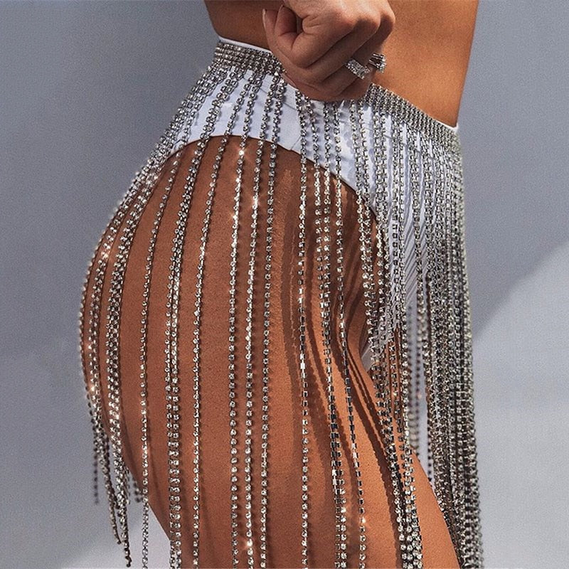 Nailah Skirt | A skirt made entirely of rhinestones 2