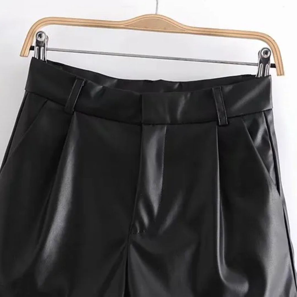Sammy Jackson Angel Leren Shorts | Trendy & Vintage 5