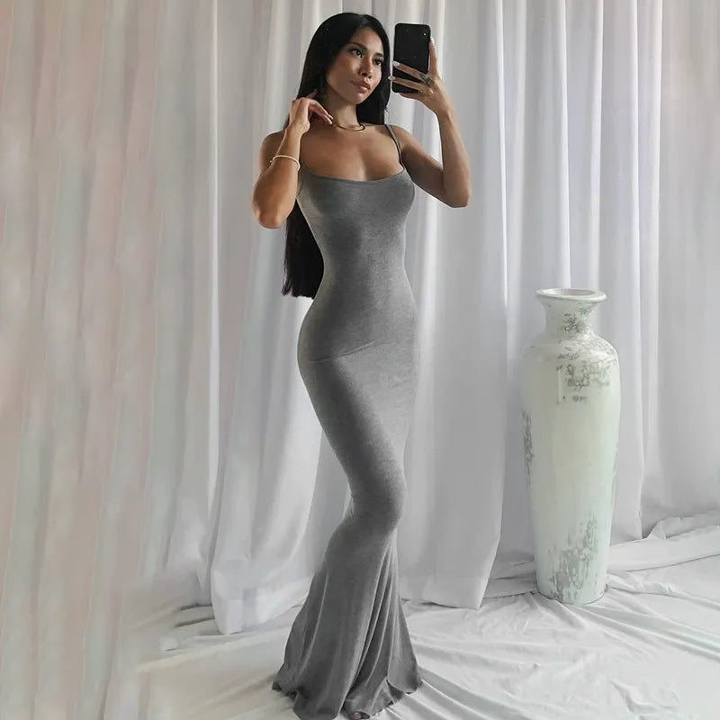Sammy Jackson Anna Maxi Dress | Sleek & Stylish 3