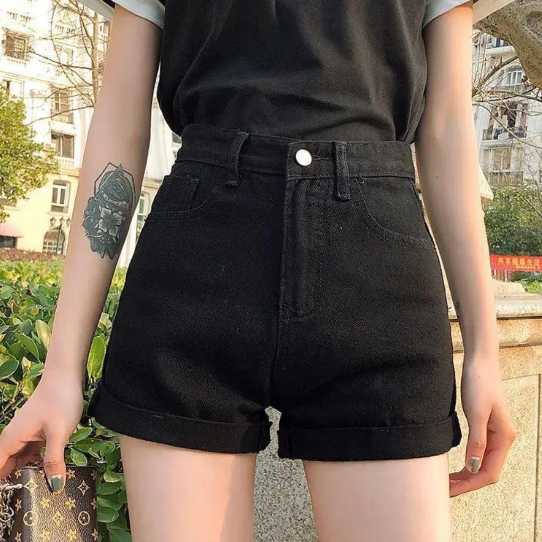 Sammy Jackson Carole Short Jeans | Trendy & Casual 0