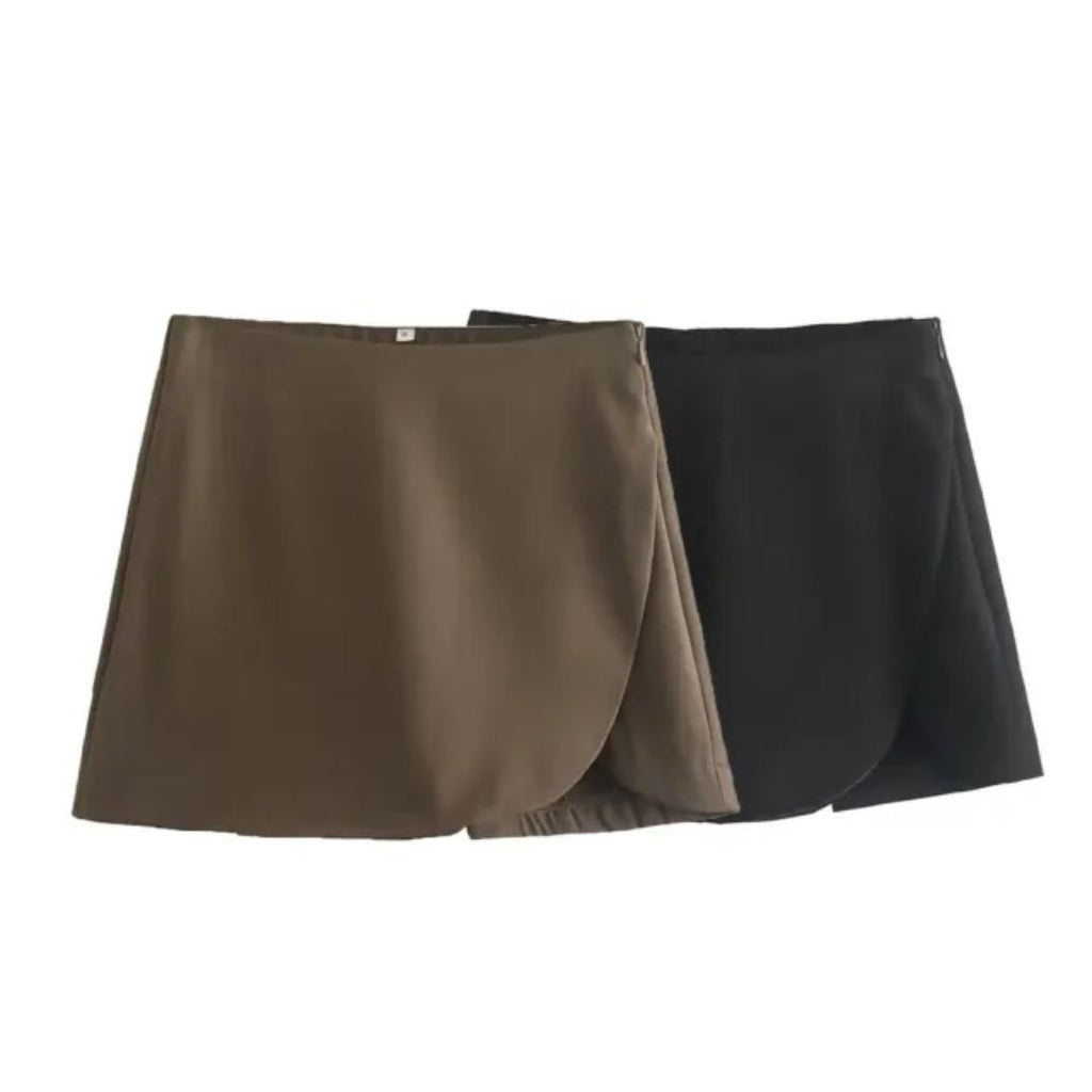 Sammy Jackson Corrie Shortrok | Sleek & Trendy 8