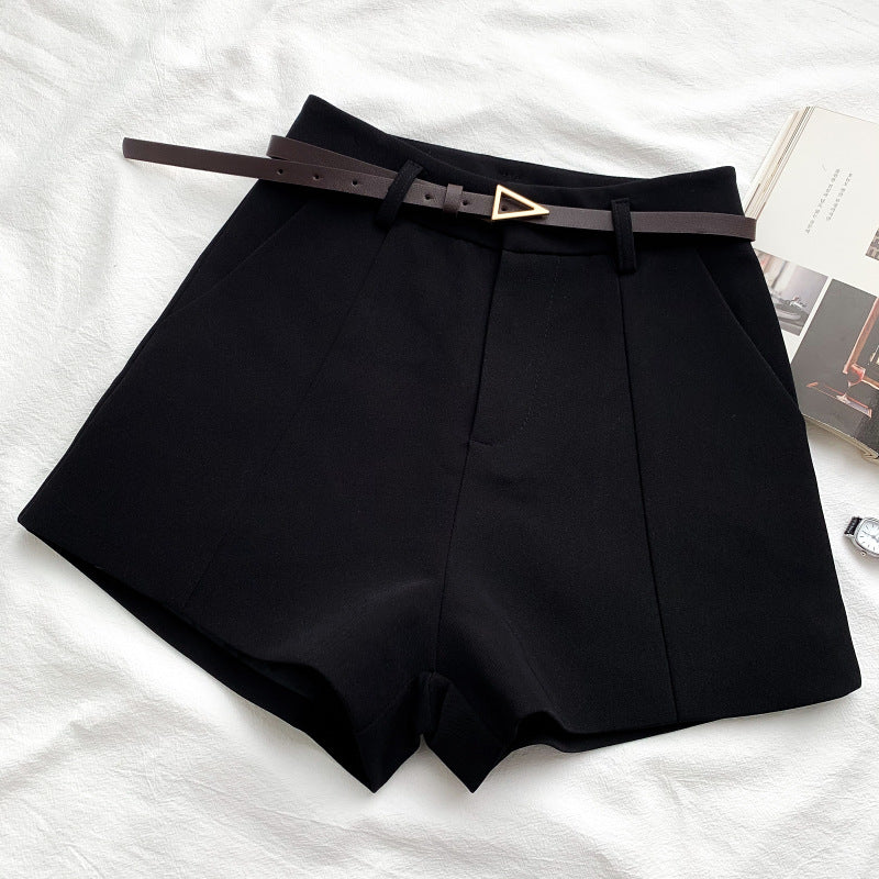 Sammy Jackson Gigi Shorts | Vintage & Stylish 2