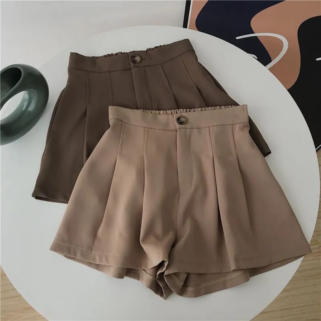 Sammy Jackson Lara Shorts | Trendy & Flattering 5