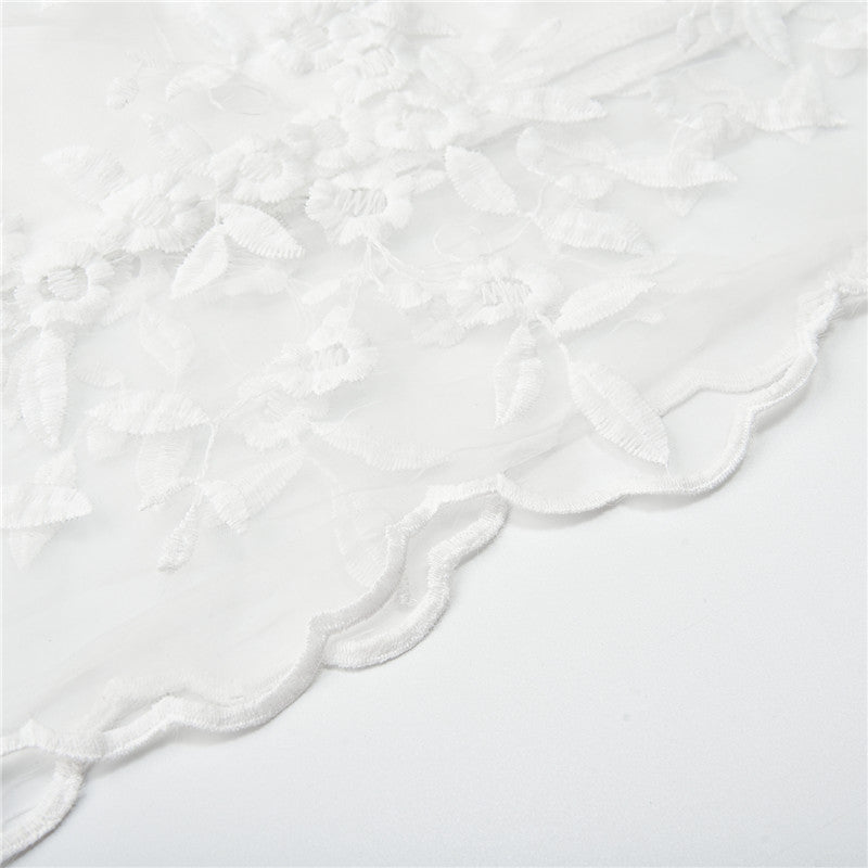 Sammy Jackson Queen Romantic Dress | An elegant, white summer dress 7