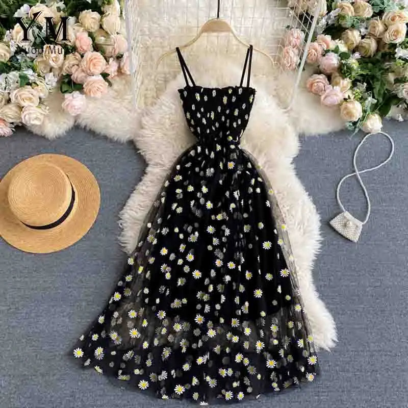 Sammy Jackson Sophie Summer Dress | Airy & Cheerful 2
