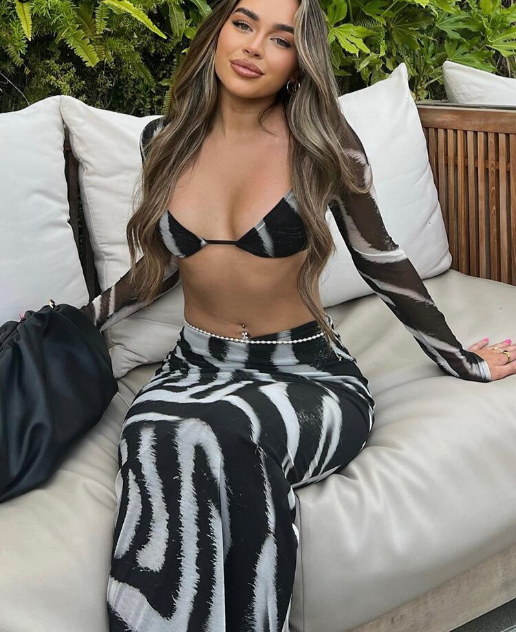 Striped summer set with skirt – Trendy & feminine – Melina 0