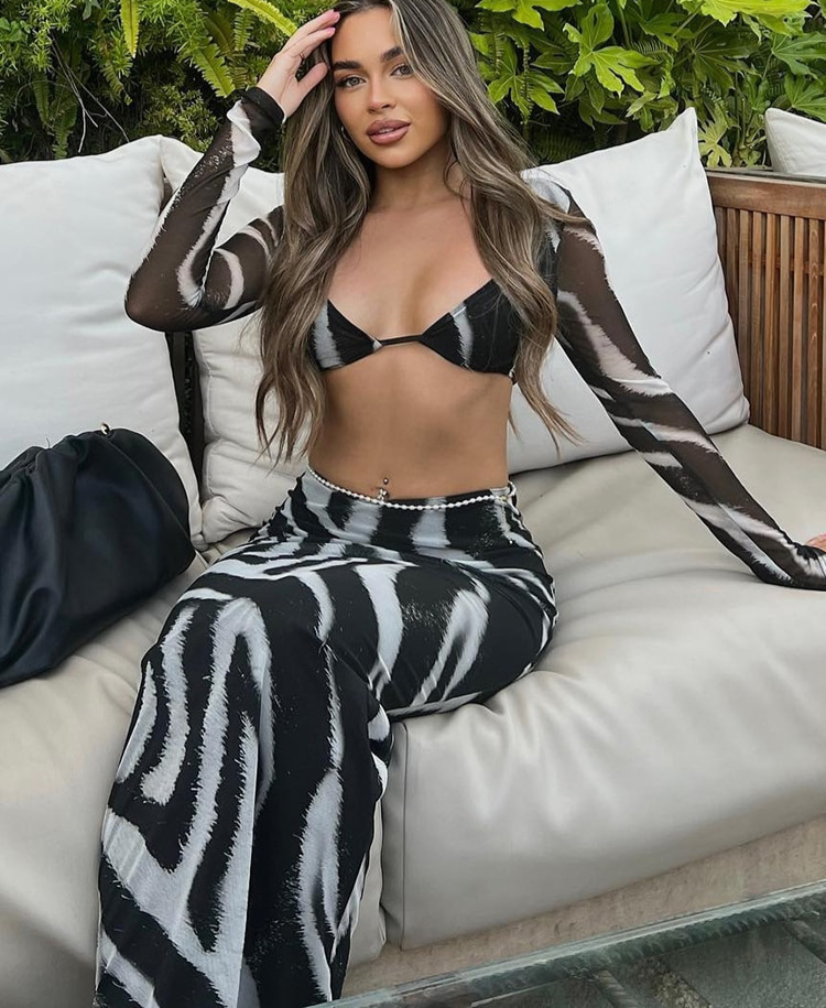 Striped summer set with skirt – Trendy & feminine – Melina 2
