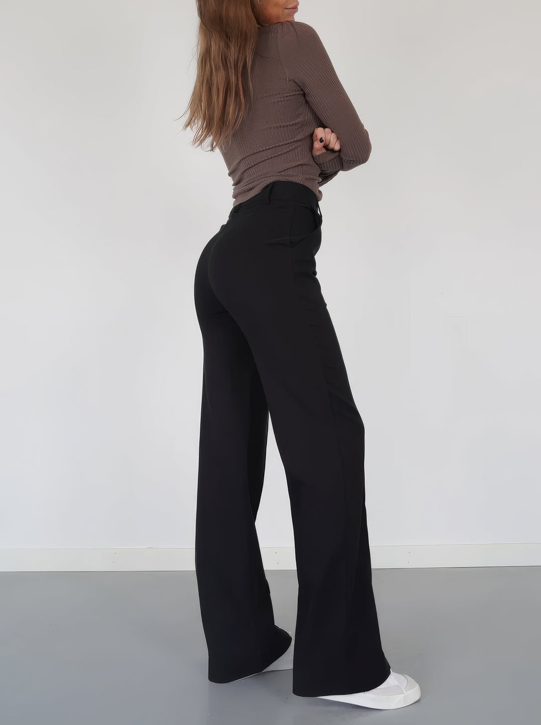 Stylish Wide-Leg Women's Pants – Aurelia 1