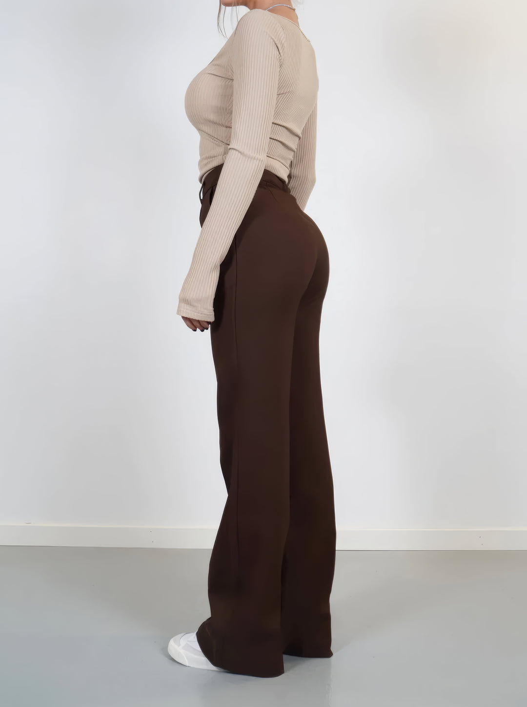 Stylish Wide-Leg Women's Pants – Aurelia 7