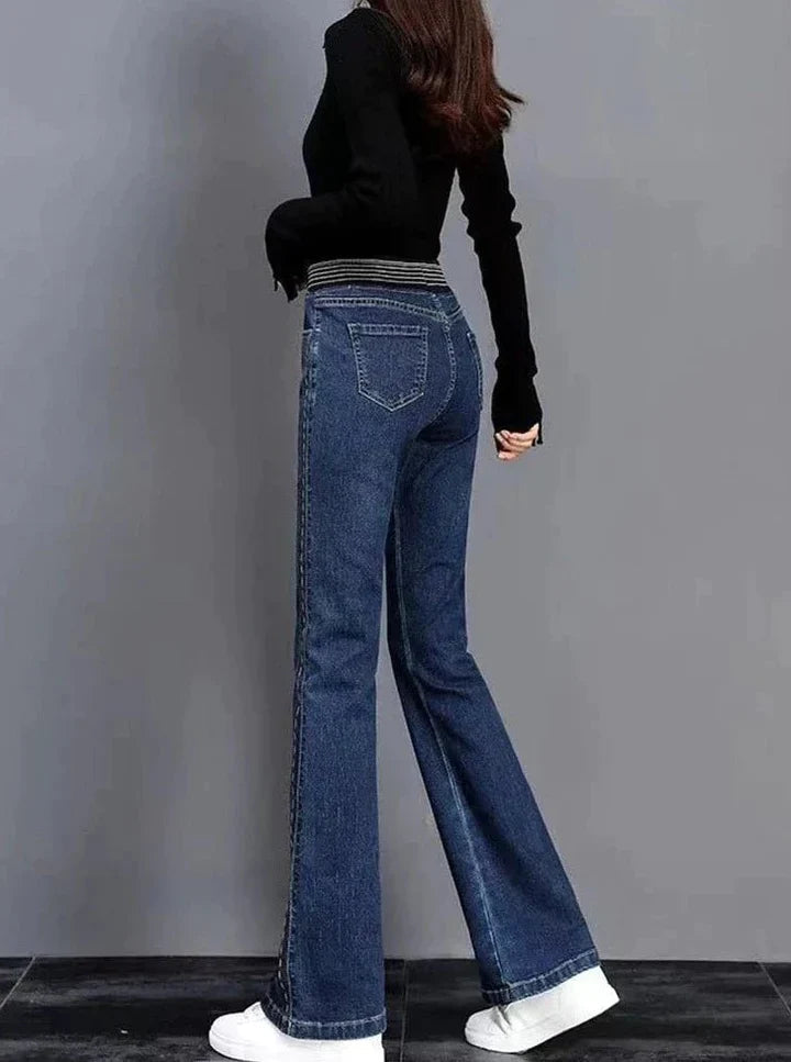 Trendy Flared Women's Jeans – Alessa 2