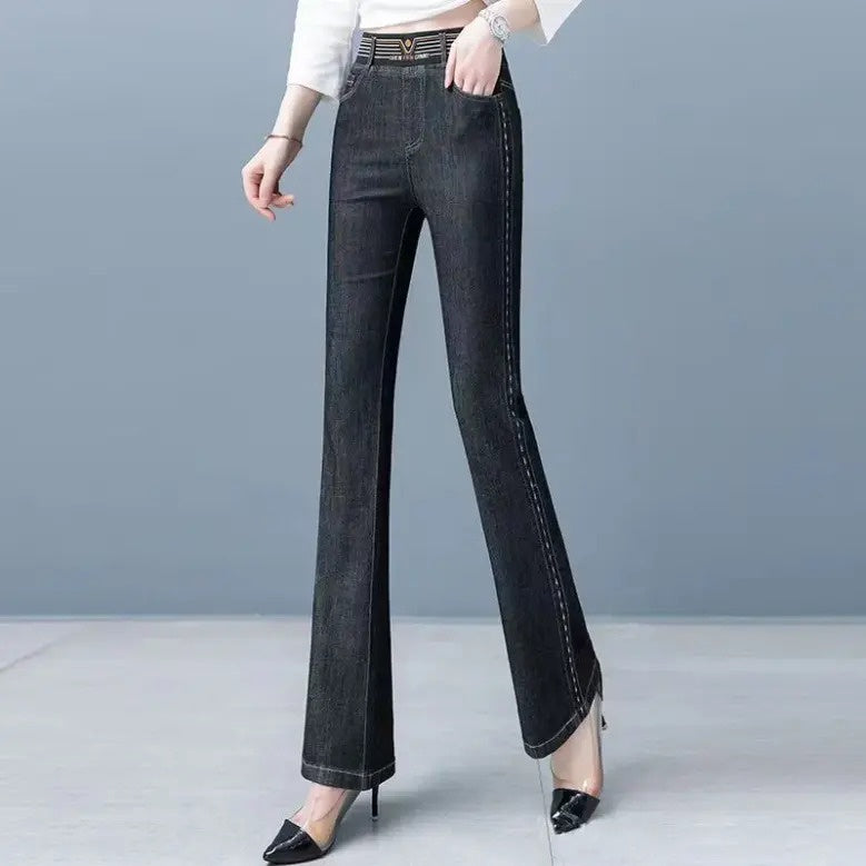 Trendy Flared Women's Jeans – Alessa 6