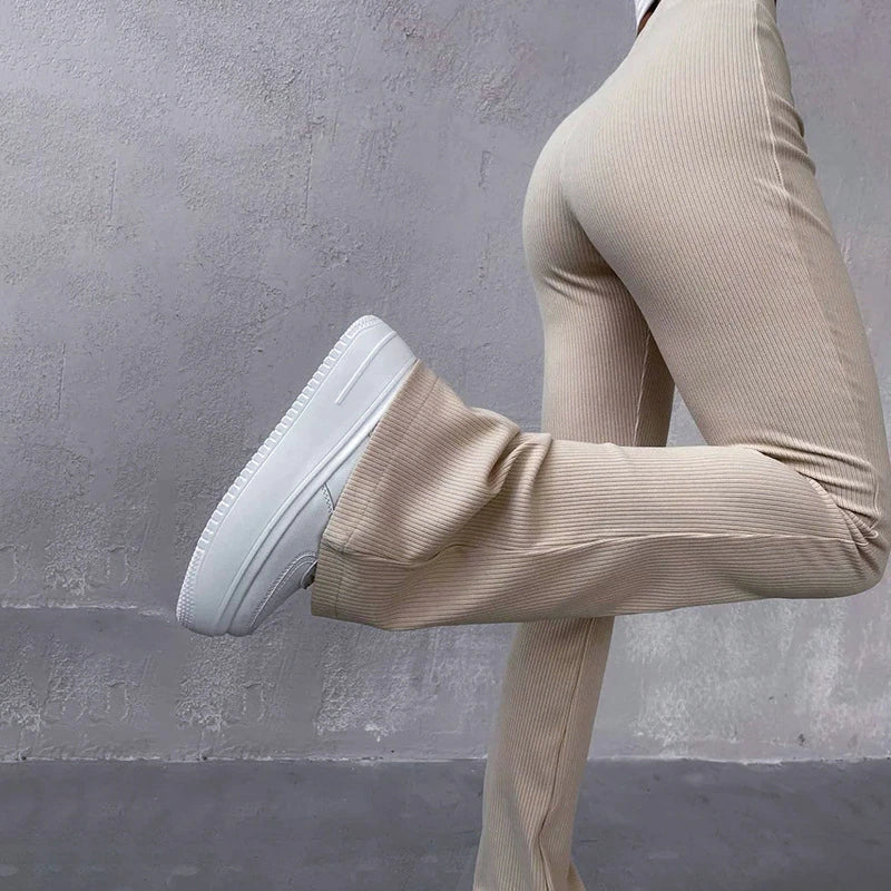 Valery Flared Pants | Comfy & fashionable 2