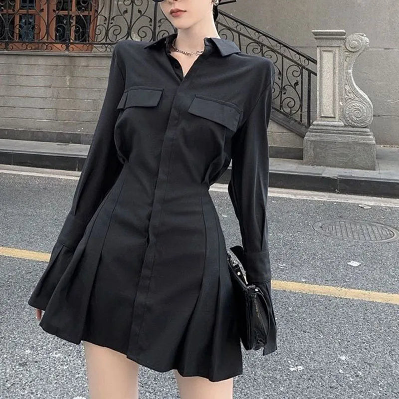 Yasmin long-sleeve dress | Classic and versatile 2